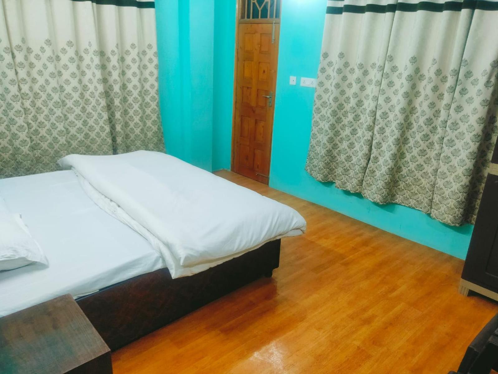 Thakur Apartment Shimla Eksteriør billede