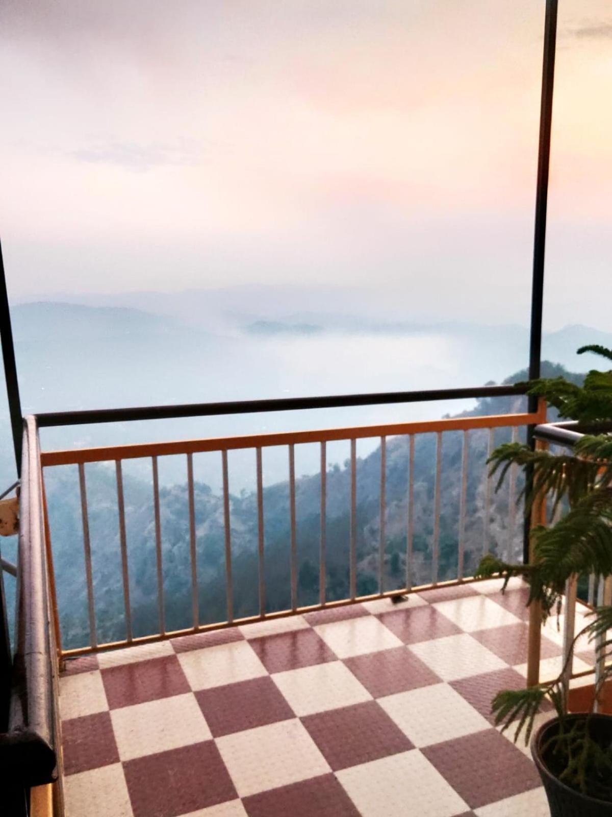 Thakur Apartment Shimla Eksteriør billede